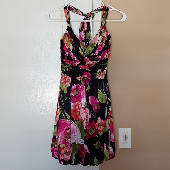 Trixxi Floral Dress - Size XS - Picture 1 of 7